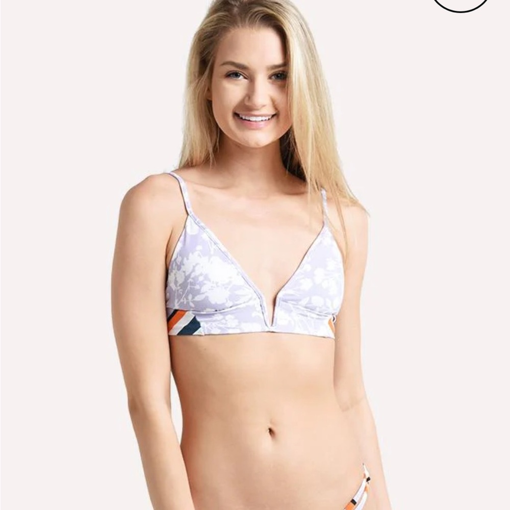 Maaji Scape of Love reversible bikini top size small